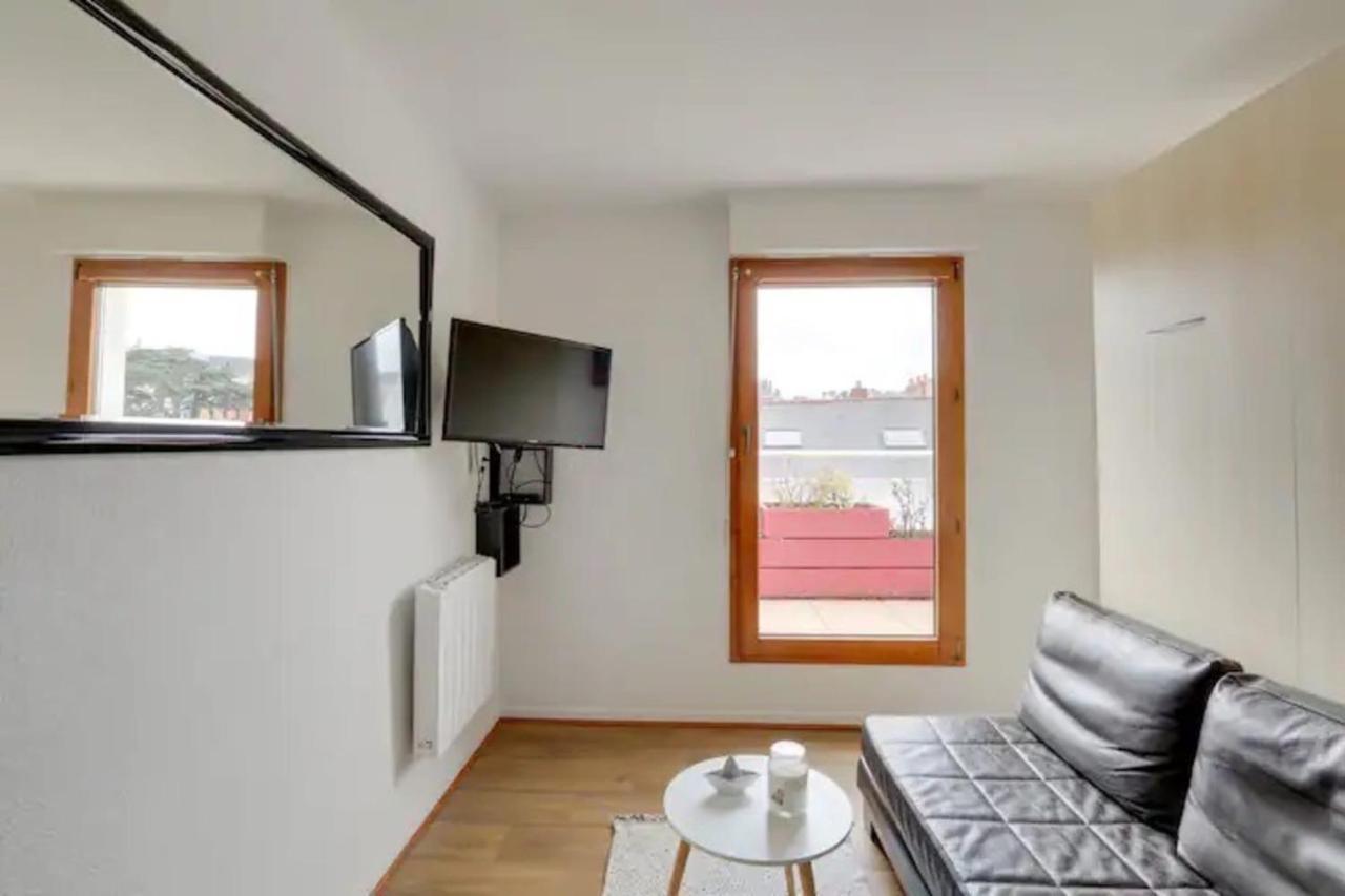Bright Apartment With Large Terrace Nantes Exterior photo